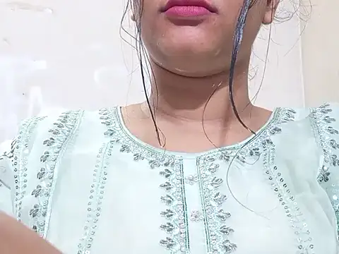 Nancy queen001 online show from November 12, 2025, 8:59 am