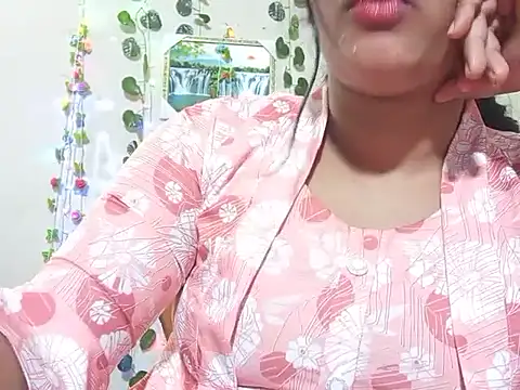 Nancy queen001 online show from November 28, 2025, 9:23 am