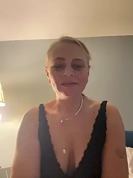 Snapshot of ToriLove777 chatting on November 15, 2025, 8:05 pm ToriLove777 online show from November 15, 2025, 8:05 pm