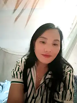 Snapshot of min_nyny chatting on November 16, 2025, 1:28 pm min nyny online show from November 16, 2025, 1:28 pm