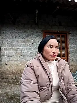 Snapshot of min_nyny chatting on December 21, 2025, 8:43 am min nyny online show from December 21, 2025, 8:43 am