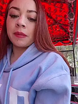 scarlett leblanc  online show from November 29, 2025, 2:31 pm