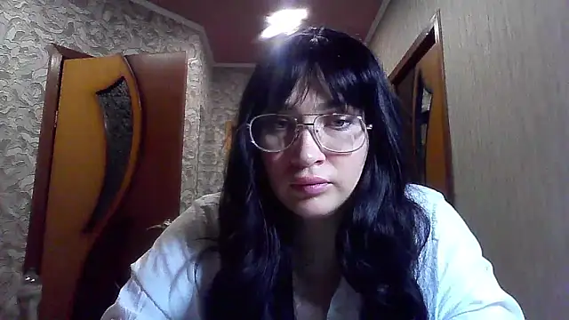 AmeliaSamojlenko online show from November 27, 2025, 2:30 pm