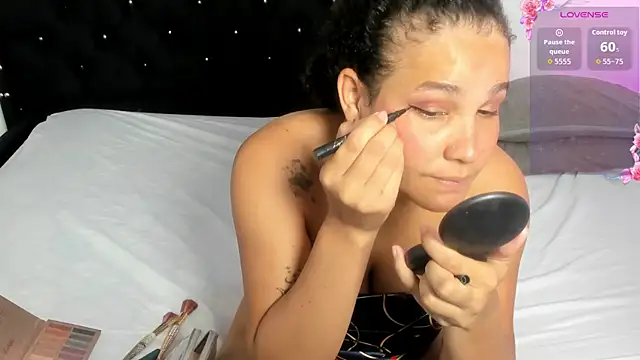 Olena hot10 online show from December 18, 2025, 2:01 pm