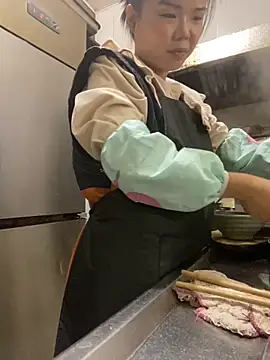 0xiaosu0 online show from November 9, 2025, 2:10 am