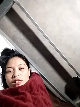 Snapshot of Alice-567 chatting on November 3, 2025, 5:25 pm Alice-567 online show from November 3, 2025, 5:25 pm