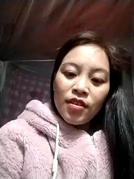 Snapshot of Alice-567 chatting on November 18, 2025, 7:18 pm Alice-567 online show from November 18, 2025, 7:18 pm