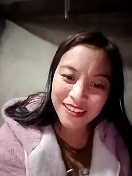 Snapshot of Alice-567 chatting on December 4, 2025, 8:01 am Alice-567 online show from December 4, 2025, 8:01 am