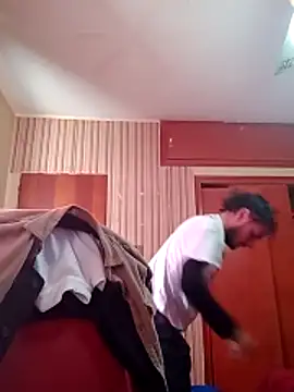 sangrila2468 online show from October 31, 2025, 7:37 pm