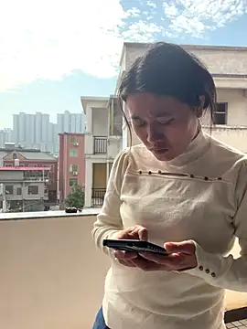 daaqnn online show from November 23, 2025, 2:22 am