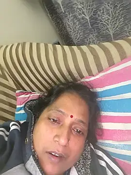 Snapshot of Hot-Sana2 chatting on November 1, 2025, 6:54 pm Hot-Sana2 online show from November 1, 2025, 6:54 pm