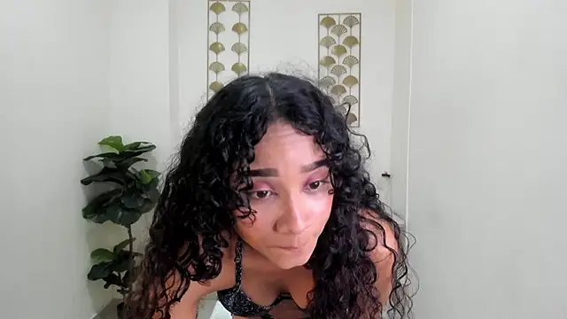 daynis ortiz online show from November 13, 2025, 12:48 pm