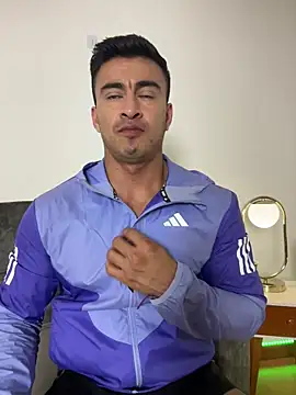 Chris Clarck online show from November 19, 2025, 7:36 pm