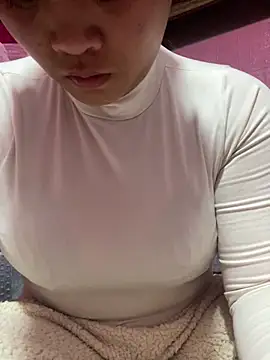 Snapshot of anhanh000 chatting on November 3, 2025, 10:49 am anhanh000 online show from November 3, 2025, 10:49 am