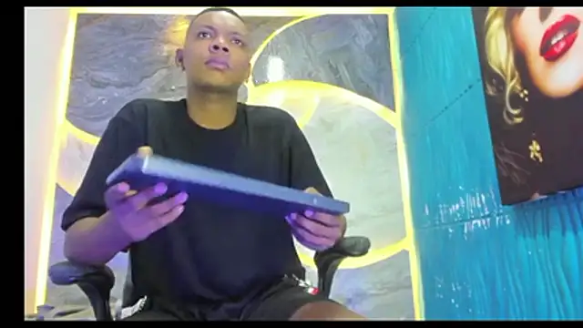 Snapshot of the_hot_boy0 chatting on November 16, 2025, 12:11 pm the hot boy0 online show from November 16, 2025, 12:11 pm