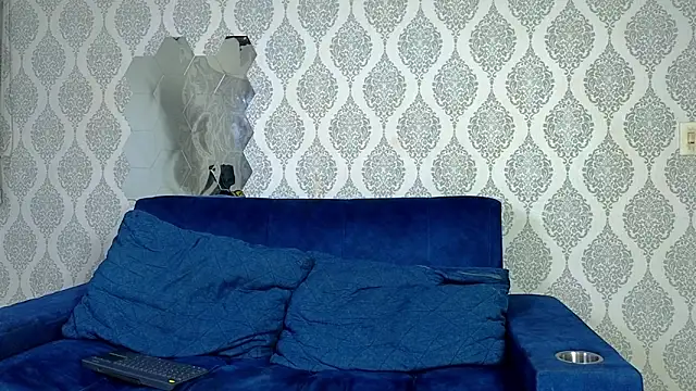 Boy savoy online show from November 24, 2025, 7:19 am