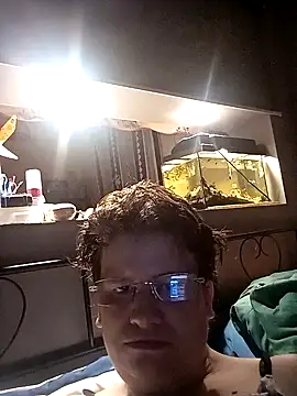 Snapshot of Iwona1989 chatting on November 10, 2025, 7:02 pm Iwona1989 online show from November 10, 2025, 7:02 pm