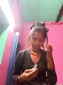 Rakhi singh online show from December 13, 2025, 10:59 pm