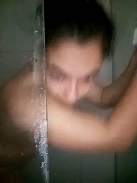 Snapshot of gigi097819 chatting on November 4, 2025, 1:32 pm gigi097819 online show from November 4, 2025, 1:32 pm