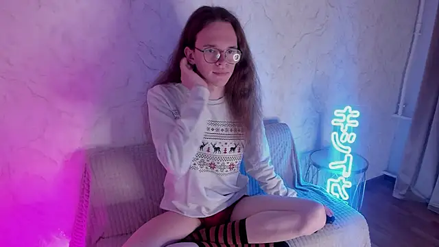 Mark Glover online show from December 4, 2025, 10:13 am