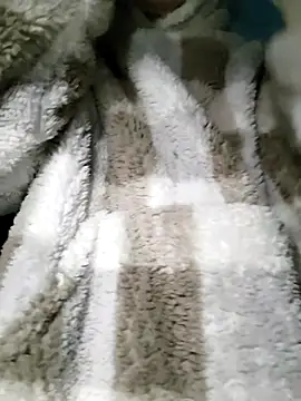 AnimalModeLive online show from November 9, 2025, 2:04 pm