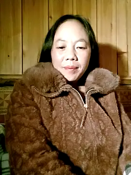 Sara pusyy online show from November 27, 2025, 9:28 pm