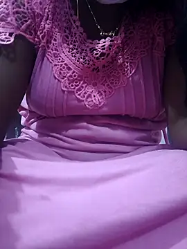 hyd couple7878 online show from November 23, 2025, 3:34 pm