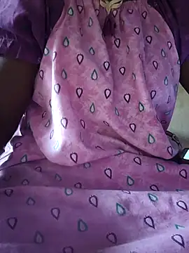 hyd couple7878 online show from December 5, 2025, 10:02 am