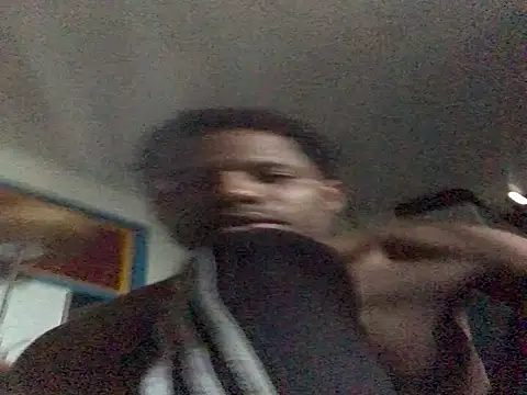 Angel23cm1 online show from November 14, 2025, 4:06 pm