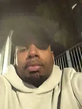 Angel23cm1 online show from November 20, 2025, 5:45 pm