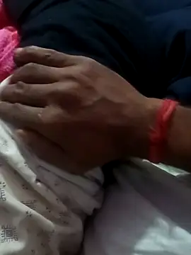 anjali9773 online show from November 12, 2025, 5:57 pm