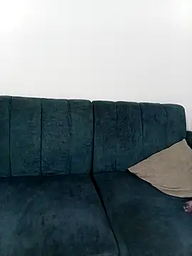 Ari 1217 online show from December 18, 2025, 11:55 pm