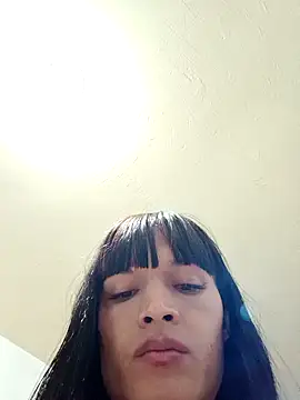 PaulinaLondra2 online show from November 10, 2025, 1:48 am