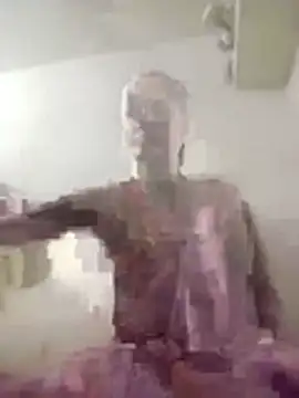 Snapshot of Jooli_cuty chatting on November 28, 2025, 1:14 pm Jooli cuty online show from November 28, 2025, 1:14 pm