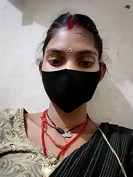 Snapshot of Jooli_cuty chatting on December 18, 2025, 1:06 pm Jooli cuty online show from December 18, 2025, 1:06 pm