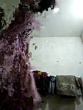 Snapshot of Jooli_cuty chatting on December 19, 2025, 3:13 am Jooli cuty online show from December 19, 2025, 3:13 am