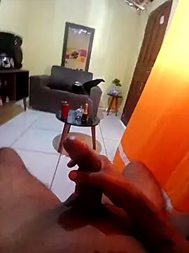 SunlitAsphalt online show from November 9, 2025, 10:35 am