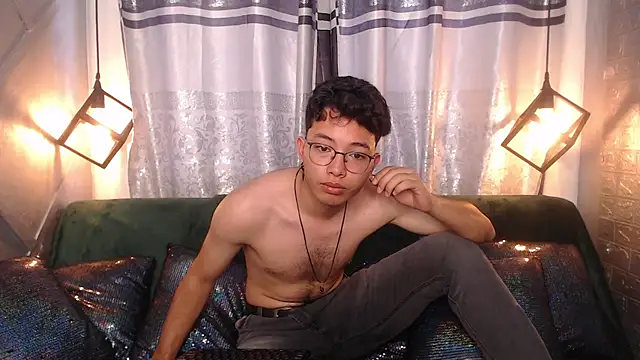 alexy re online show from November 8, 2025, 5:23 pm