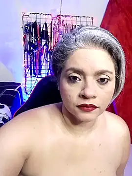 Snapshot of sexysubMila chatting on December 4, 2025, 12:14 pm sexysubMila online show from December 4, 2025, 12:14 pm