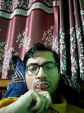 Snapshot of rajforeal chatting on November 3, 2025, 8:21 pm rajforeal online show from November 3, 2025, 8:21 pm