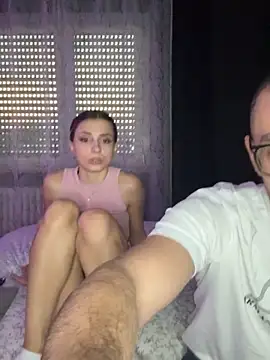 Snapshot of ares7ciao chatting on November 17, 2025, 3:29 pm ares7ciao online show from November 17, 2025, 3:29 pm