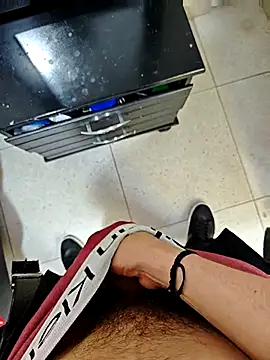 Snapshot of Dirty-Guy-Naugthy chatting on November 7, 2025, 3:34 pm Dirty-Guy-Naugthy online show from November 7, 2025, 3:34 pm