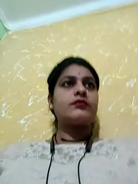 Snapshot of Cuty_anjali chatting on November 6, 2025, 4:08 pm Cuty anjali online show from November 6, 2025, 4:08 pm
