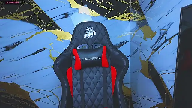 Suarezz10  online show from November 10, 2025, 2:27 pm