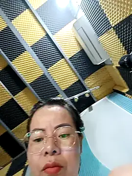 Beolalla online show from November 17, 2025, 8:03 pm