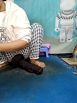 Beolalla online show from November 21, 2025, 5:50 am