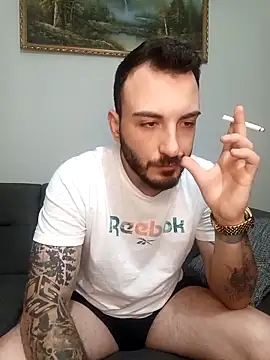 Snapshot of snncdgn chatting on November 28, 2025, 8:22 pm snncdgn online show from November 28, 2025, 8:22 pm