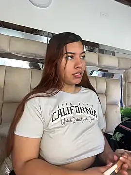 HotVoltage online show from December 18, 2025, 12:55 pm