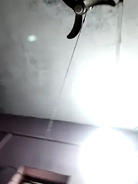 Snapshot of Thaper_Meera2 chatting on November 7, 2025, 6:13 am Thaper Meera2 online show from November 7, 2025, 6:13 am