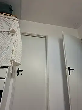 Snapshot of inamx69x chatting on November 18, 2025, 9:25 am inamx69x online show from November 18, 2025, 9:25 am